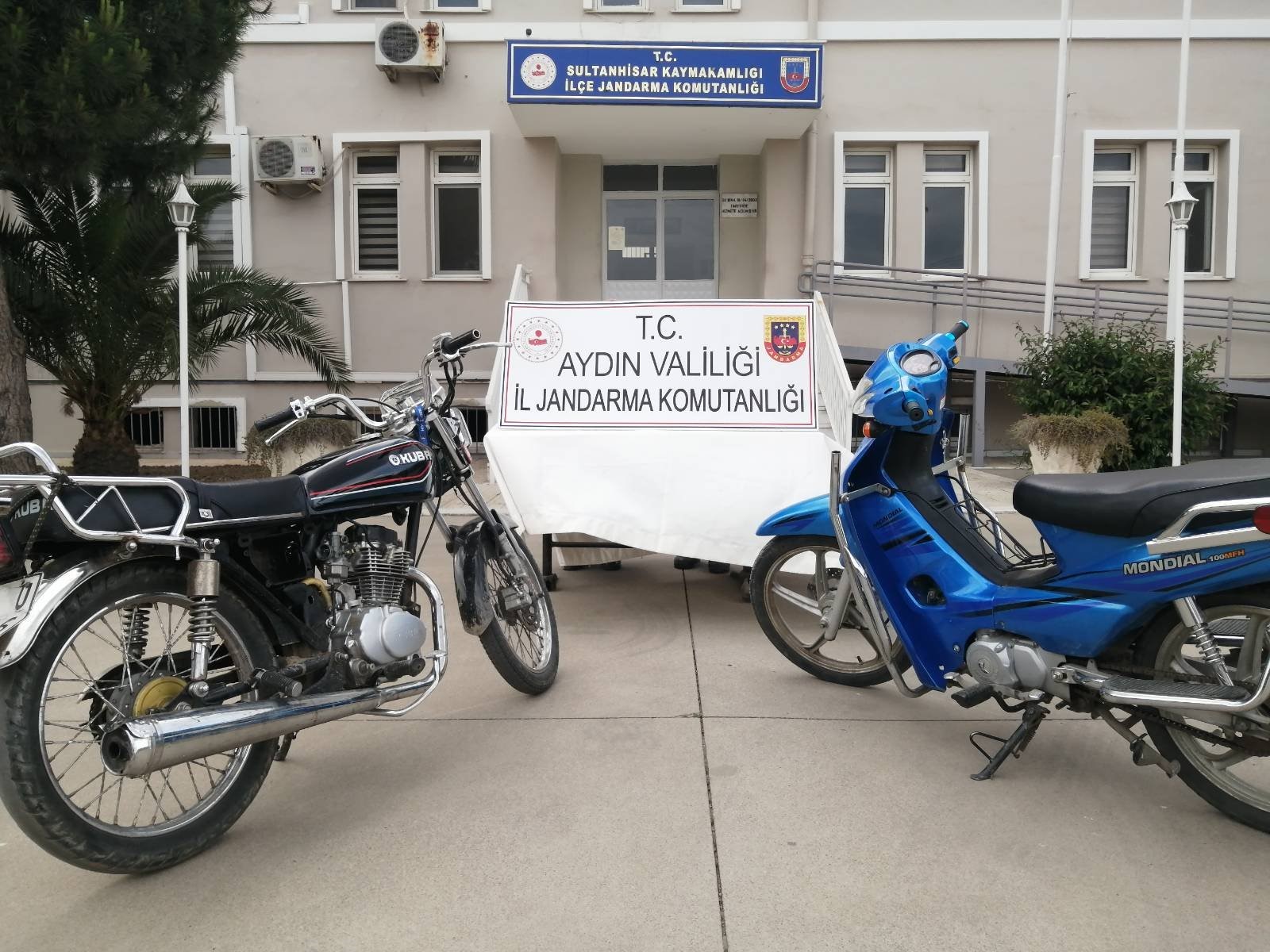 Sultanhisar Operasyonunda 2 Motosiklet Ele Geçirildi