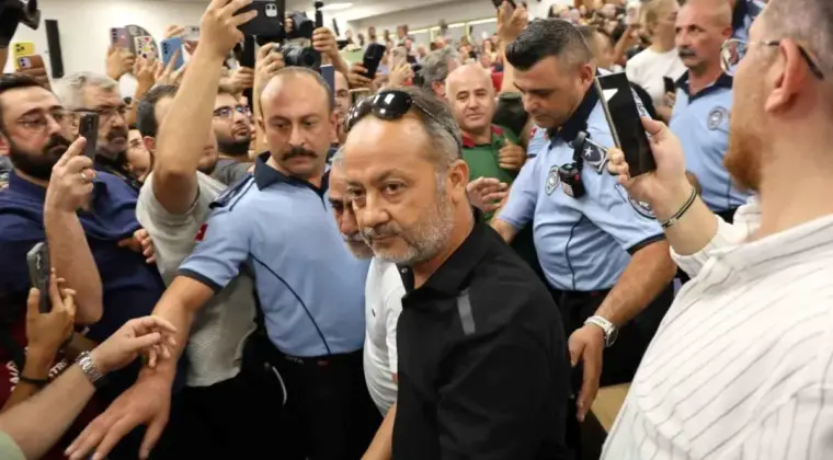 Aydın’da Meclis Toplantısı Gerginlik Sebebiyle Ertelendi