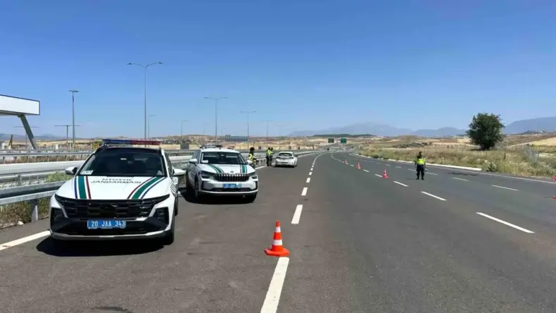 Ters Yönde Giden Sürücüye Soruşturma